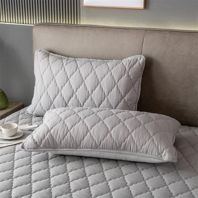 Waterproof Brushed Cotton Pillowcase for Airbnb Bedroom Comfort view 5