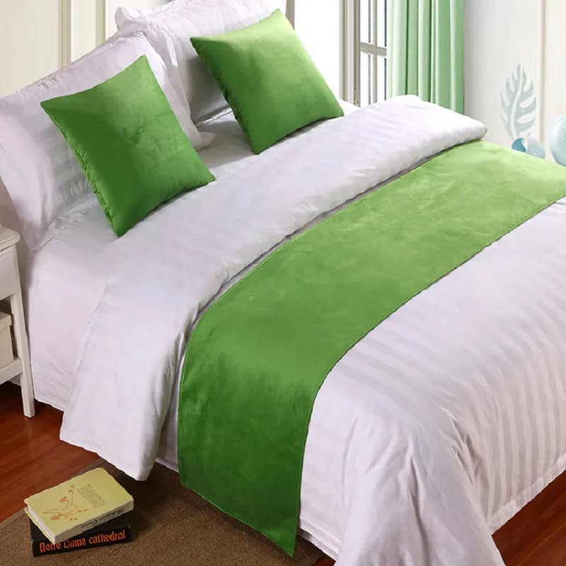 Luxury Velvet Bed Runner & Pillowcase for Airbnb Bedroom Decor view 3