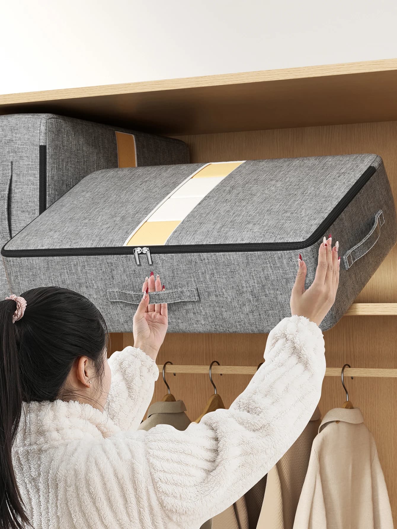 Extra-Large Underbed Storage Bag for Airbnb Bedroom Organization view 5