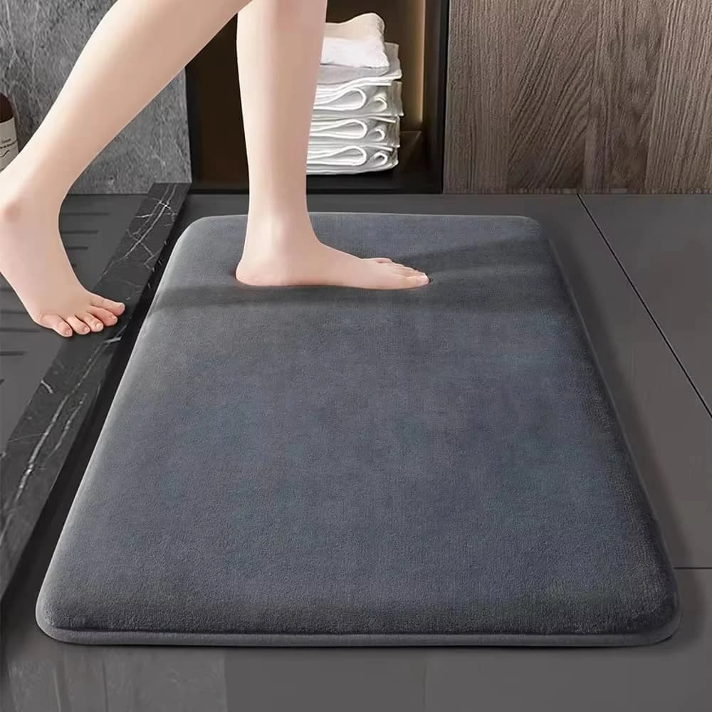 Super Absorbent Bath Mat for Airbnb Bathroom | Anti Slip STR Mat