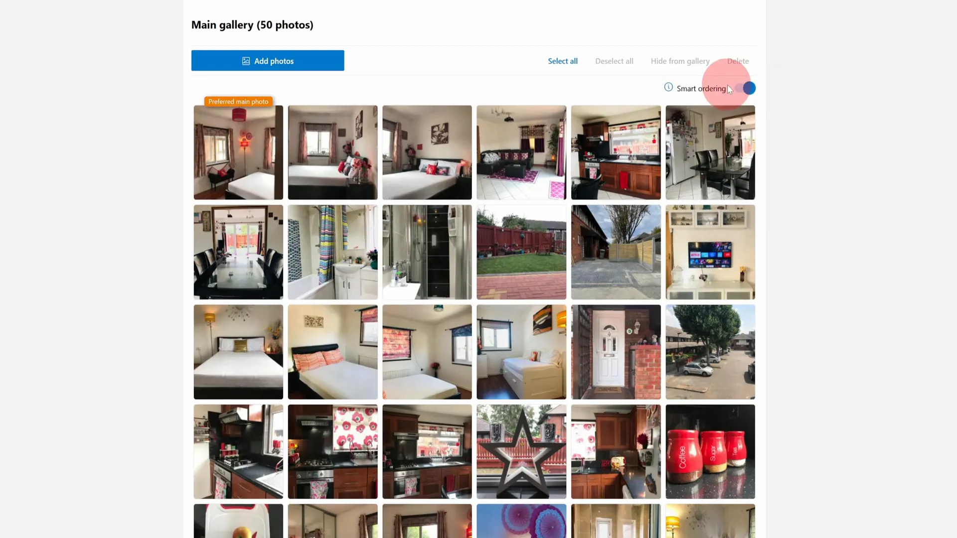 Booking.com Smart Ordering feature in photo gallery