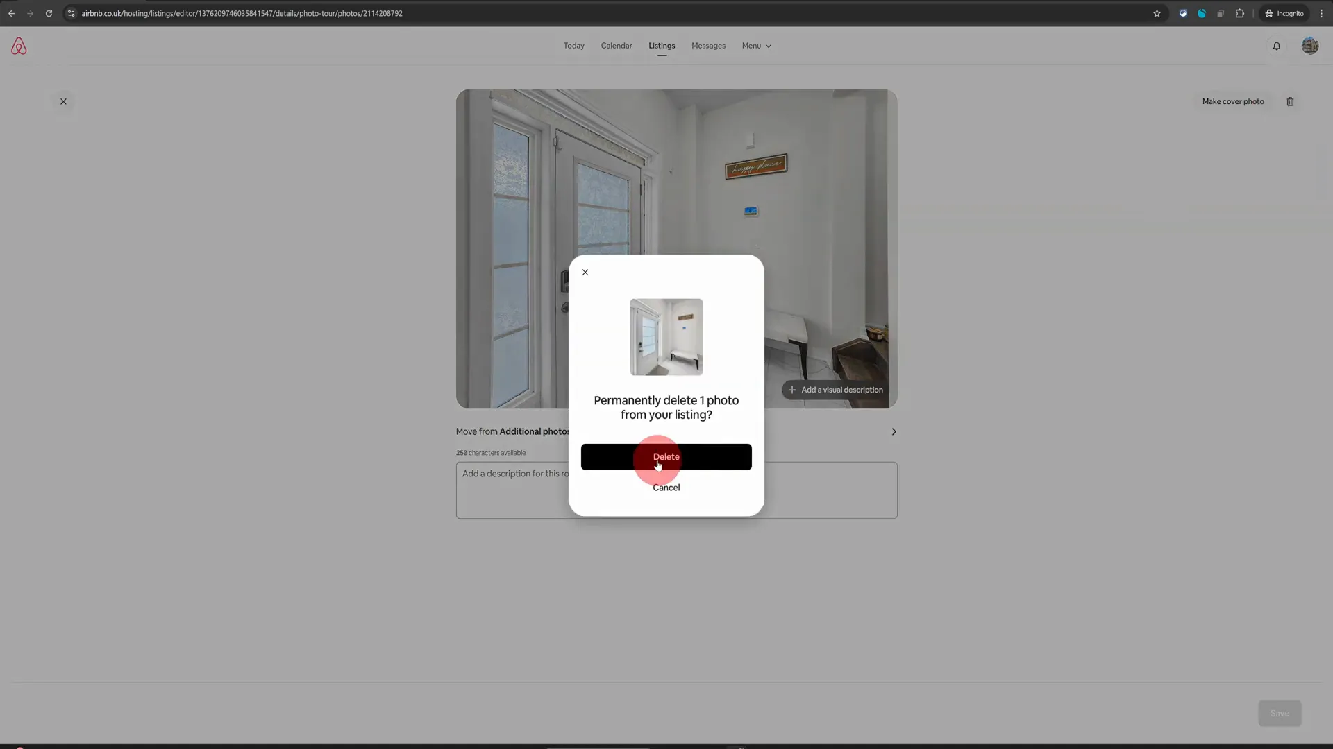Delete icon for removing photos